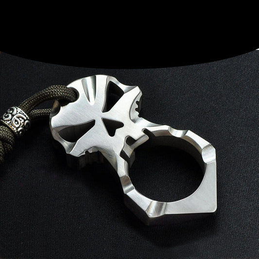 Mini Titanium Skull Knuckle Dusters Portable EDC Outdoor Keychain