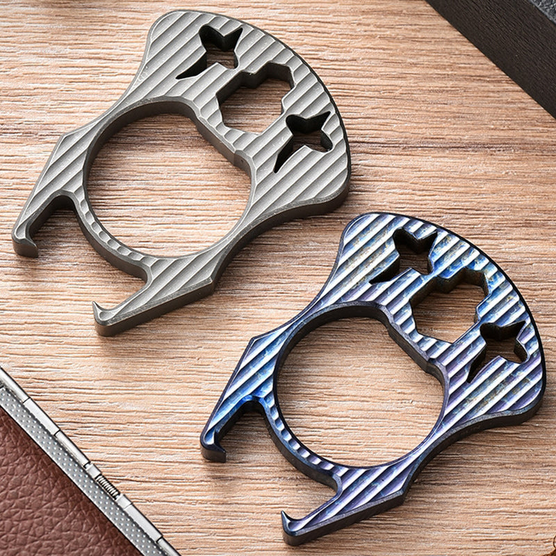 Mini Multifunctional Titanium Knuckle Dustesr Bottle Opening