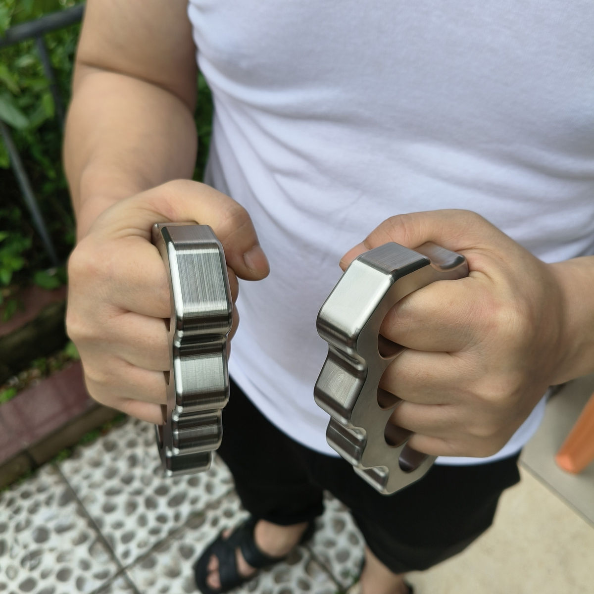 Thickened Steel Knuckle Dusters Four-hole Outdoor Tool