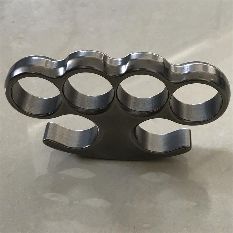 Classic Old-Style Titanium Knuckle Dusters
