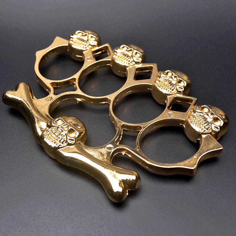 Five Skulls Shape Style Outdoor Pocket  EDC Knuckle Dutsers
