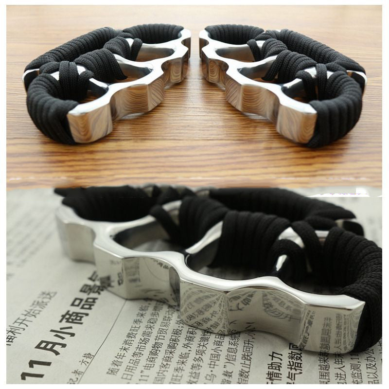 Thickened Steel EDC Knuckle Dutsers Tool with Paracord