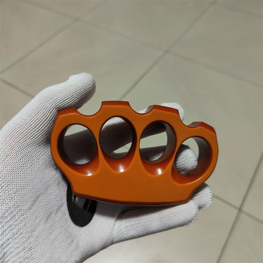 Outdoor Brown Classic Bakelite Knuckle Dusters Light Weight Hand Polishing Tool