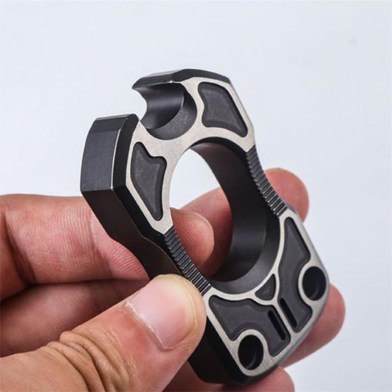 Single Finger TC4 Titanium Black Mini Knuckle Dusters