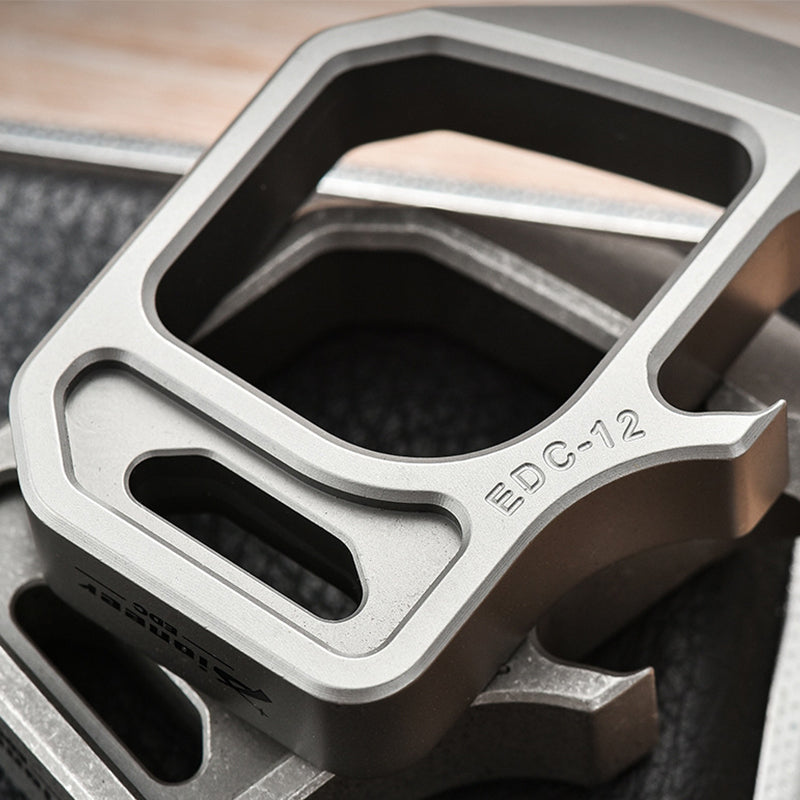 Multifunctional Pendant Titanium Knuckle Dusters Bottle Opener