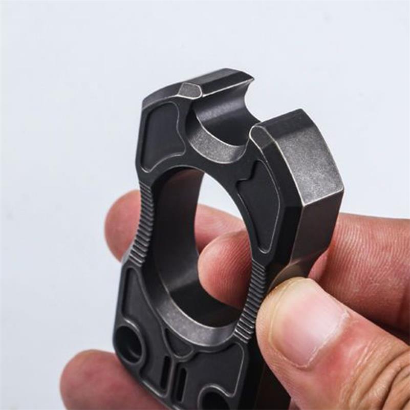 Single Finger TC4 Titanium Black Mini Knuckle Dusters