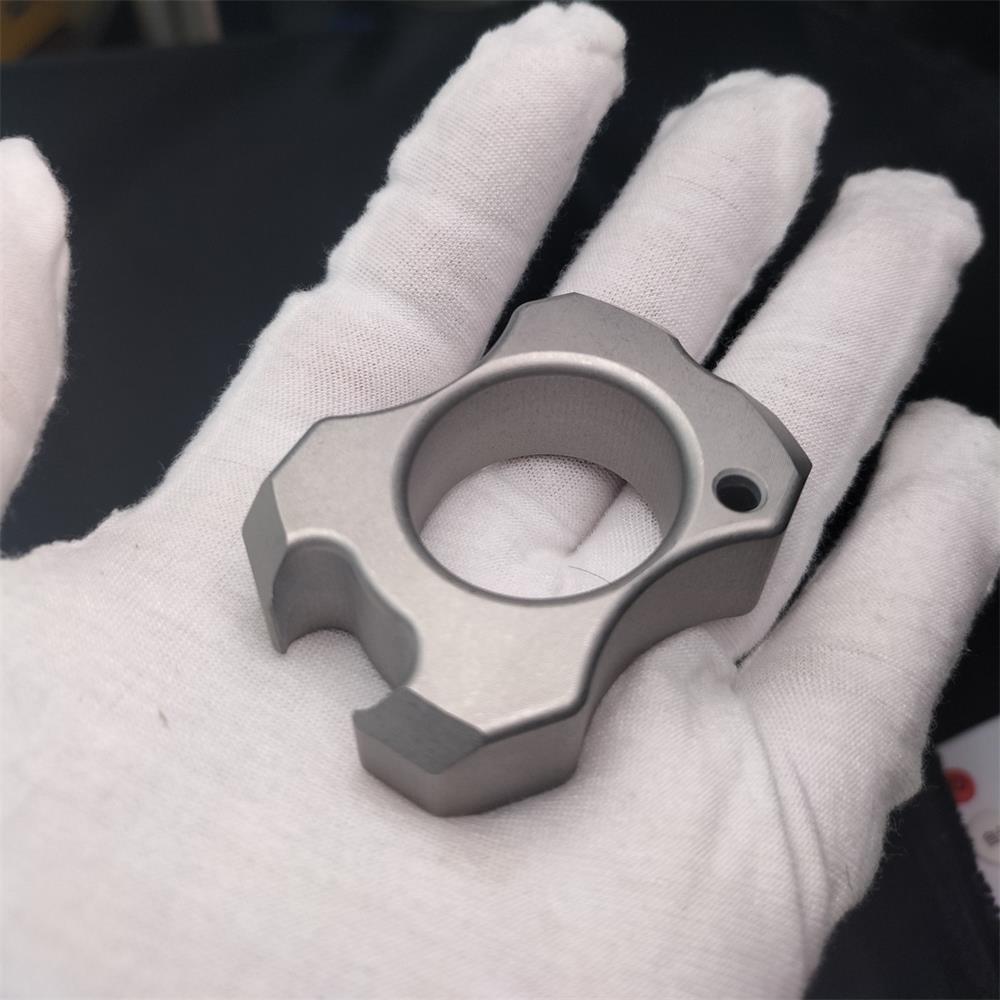 Mini Multifunctional Steel Knuckle Dusters Bottle Opener EDC Tool