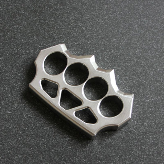 304 Steel Grass Exquisite Shape Large Hole Knuckle Dusters