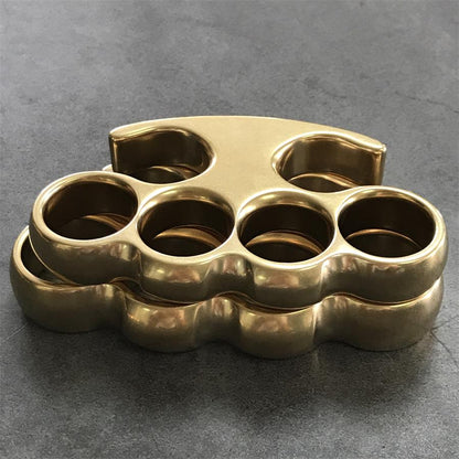Classic Stonewashed Brass Knuckle Dusters Outdoor with Retro Design