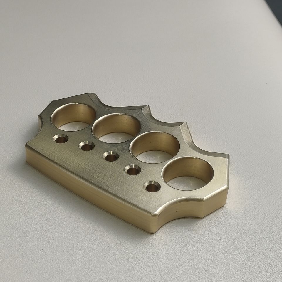 Brass Knuckle Dutsers Mountain Crown Shape EDC Outdoor