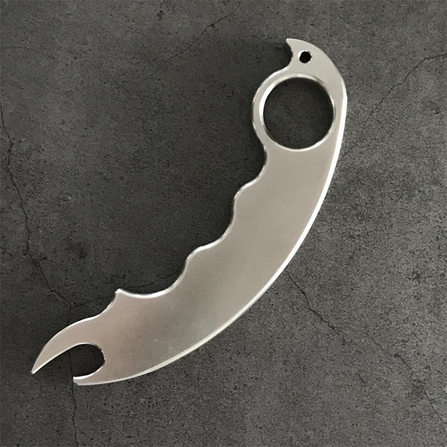 Multifunctional Knuckle Dusters Bottle Opener EDC Keychain