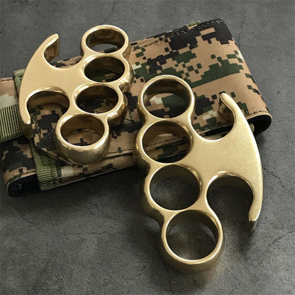 Classic Stonewashed Brass Knuckle Dusters Outdoor with Retro Design