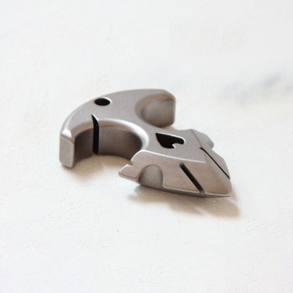 Mini Titanium Backpack Knuckle Dusters Outdoor Easy Carry EDC Tool
