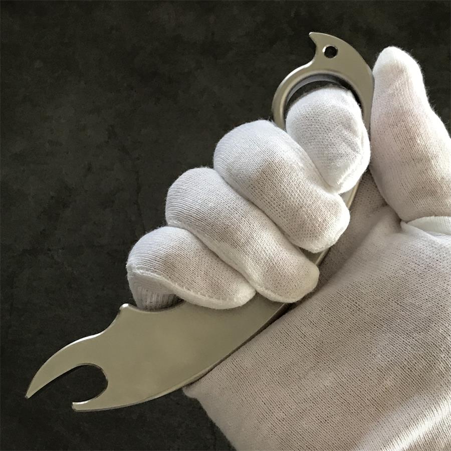 Multifunctional Knuckle Dusters Bottle Opener EDC Keychain