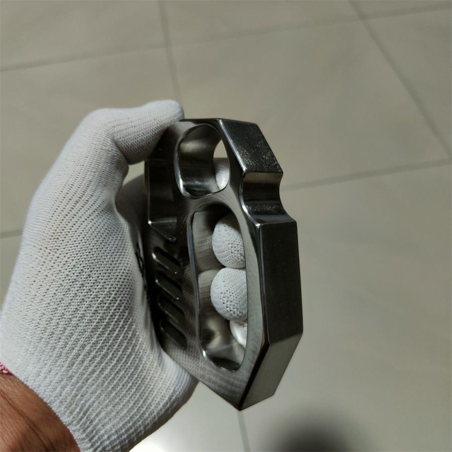 Titanium Alloy Polished Fine Large Rope Hole Knuckle Dusters