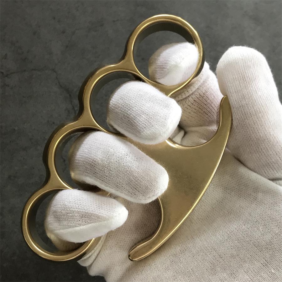 Classic Stonewashed Brass Knuckle Dusters Outdoor with Retro Design