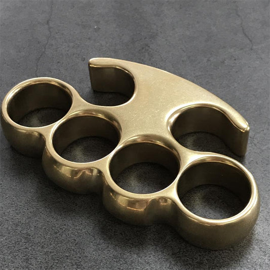 Classic Stonewashed Brass Knuckle Dusters Outdoor with Retro Design