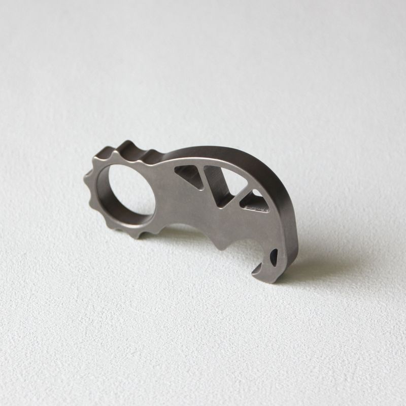 Titanium Monster Bottle Opener Multi-Function Keychain Knuckle Dusters