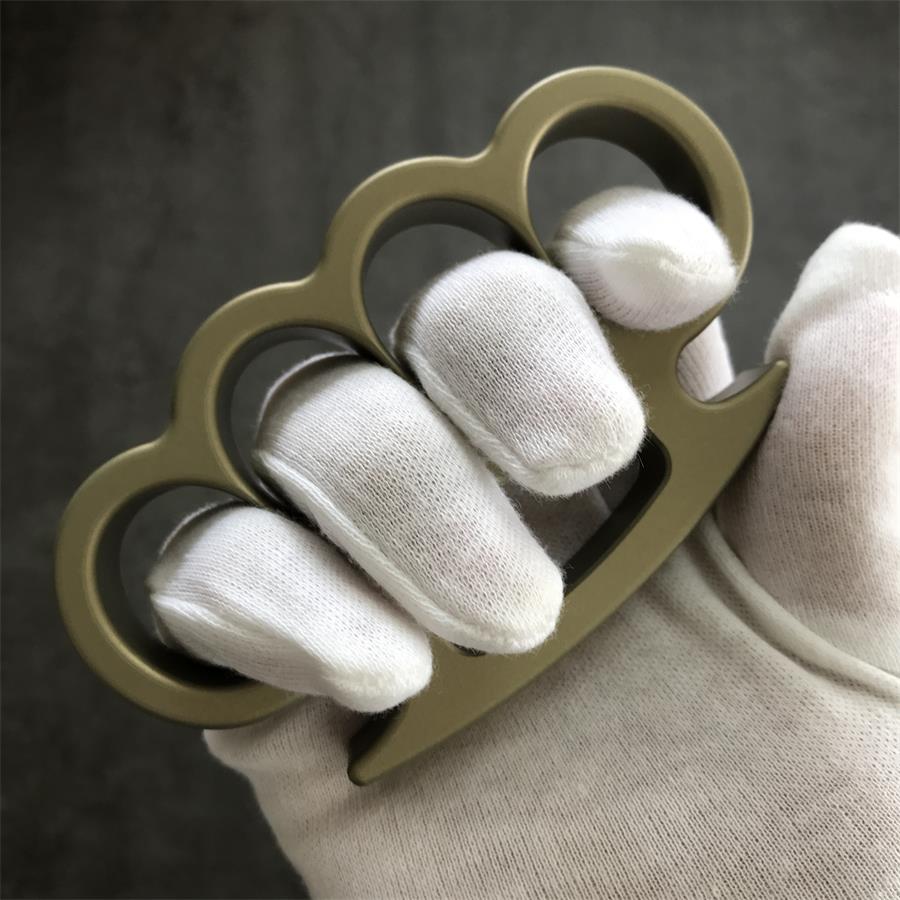 Classic Aluminum Lightweight Knuckle Dusters Built-in Bottle Opening Slot Design EDC Tool