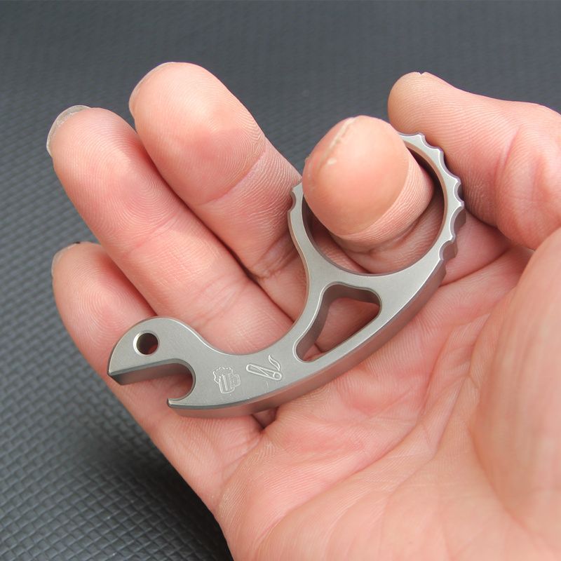 Titanium Alloy Snail Multi-function Bottle Opener Keychain Backpack EDC Knuckle Dusters