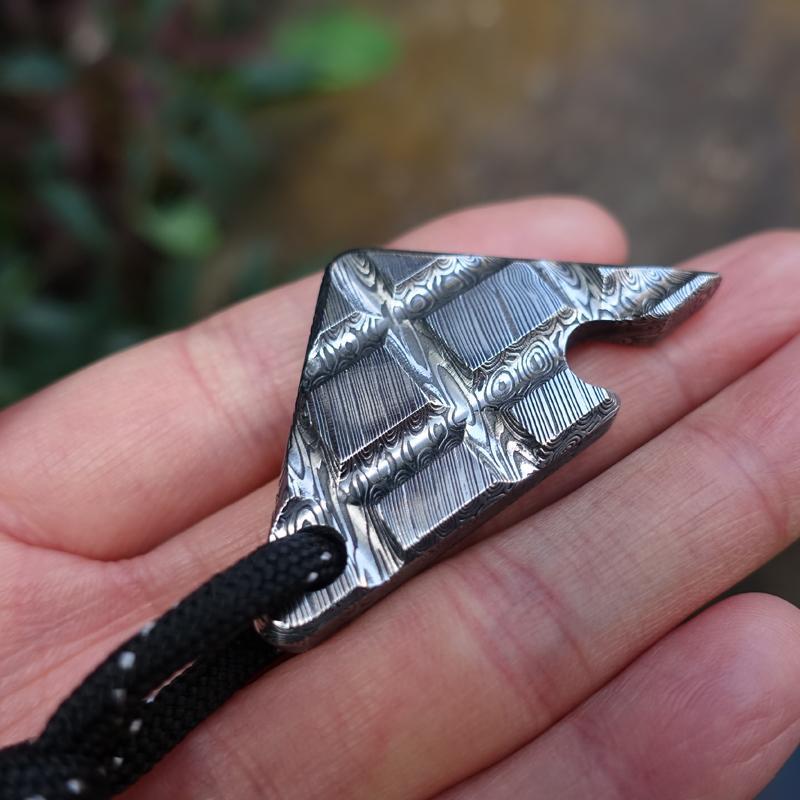 Damascus Pattern Knuckle Dusters Bottle Opener Keychain Backpack