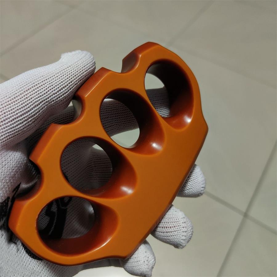Outdoor Brown Classic Bakelite Knuckle Dusters Light Weight Hand Polishing Tool