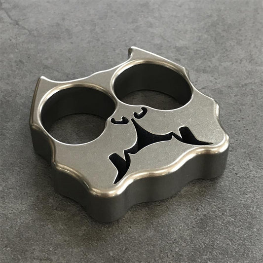 Dog Head Titanium Knuckle Dusters Two-hole Outdoor EDC Keychain Easy Carry