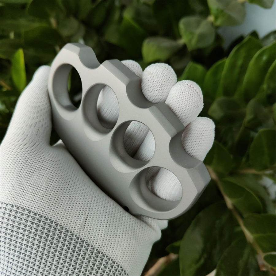 Sandblasted Titanium Alloy Four Hole Knuckle Dusters